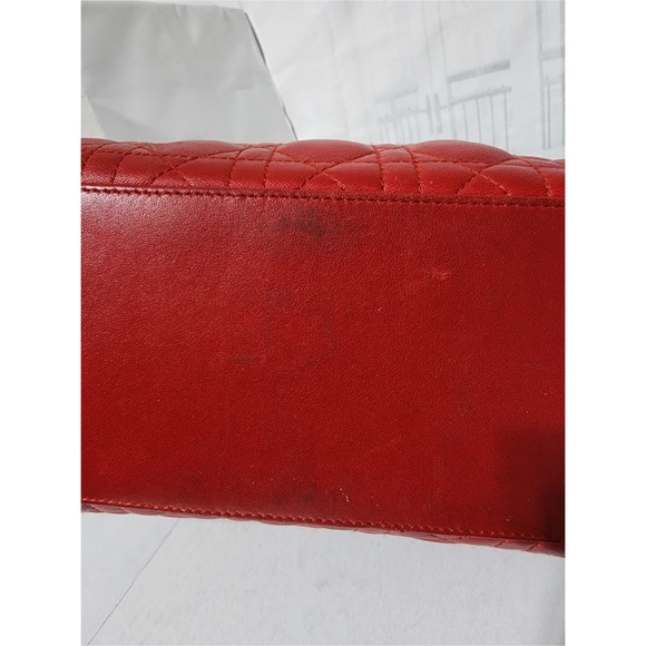 Authentic CHRISTIAN DIOR Lambskin Cannage Medium Lady Dior Red - Picture 9 of 15
